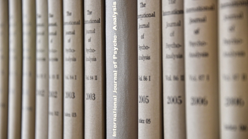 Stacks Image p224_n26